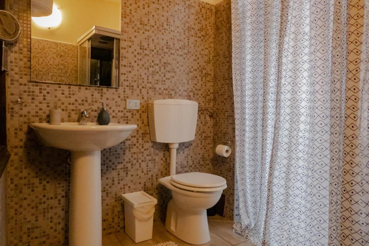 Passaggio A Sud Ovest Bed & Breakfast Iglesias Ngoại thất bức ảnh